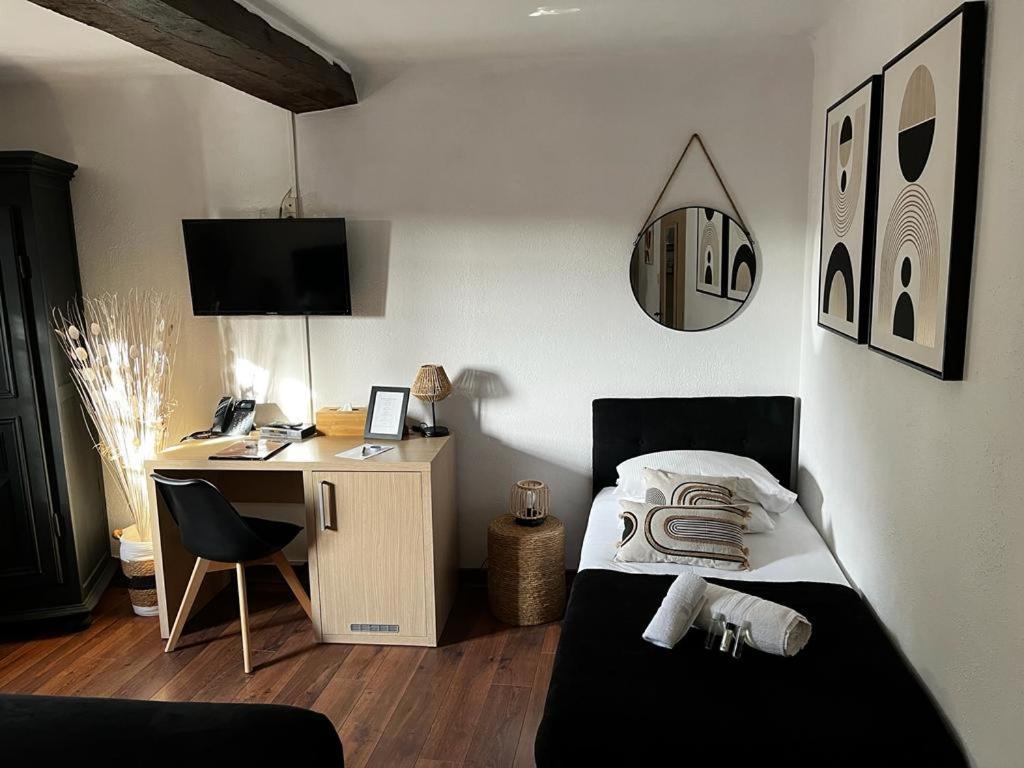 Le Château d'Argens Les Arcs-sur-Argens Extérieur photo